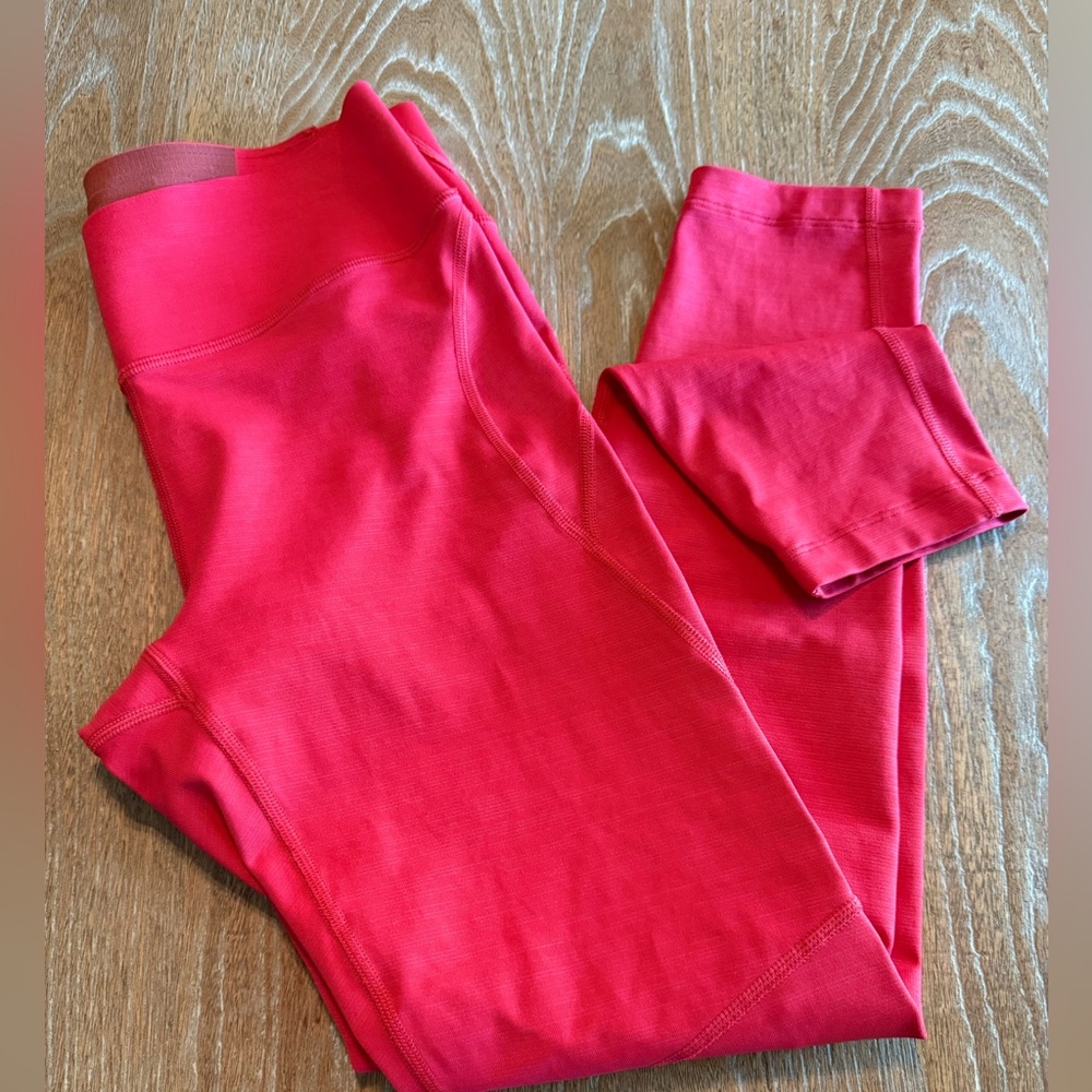 OUTDOOR VOICES Tech Sweat 7/8 Red Workout Athletic Leggings Women’s Size Medium
